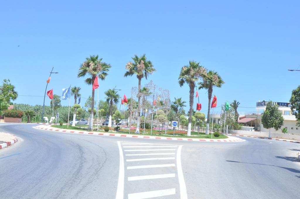Appart Clim Wifi 700M De La Plage Saidia Bagian luar foto